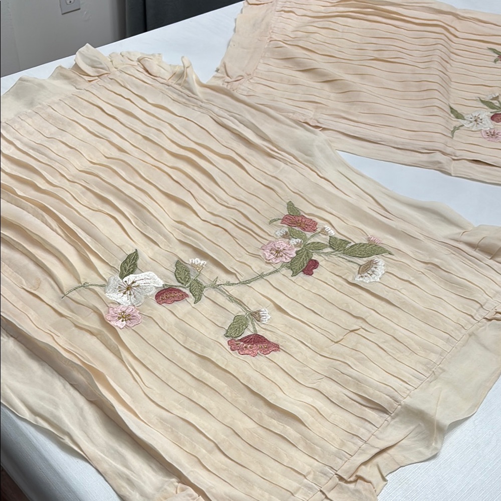 Set of 2 Charter Club Embroidered Pillow Shams perfect for Spring, Summer decor